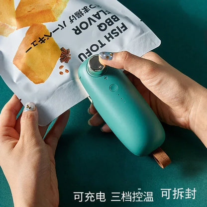 USB Charging Sealing Machine Hand Pressure Portable Mini Heating Plastic Packaging Machine Handheld Vacuum Food Sealing Device